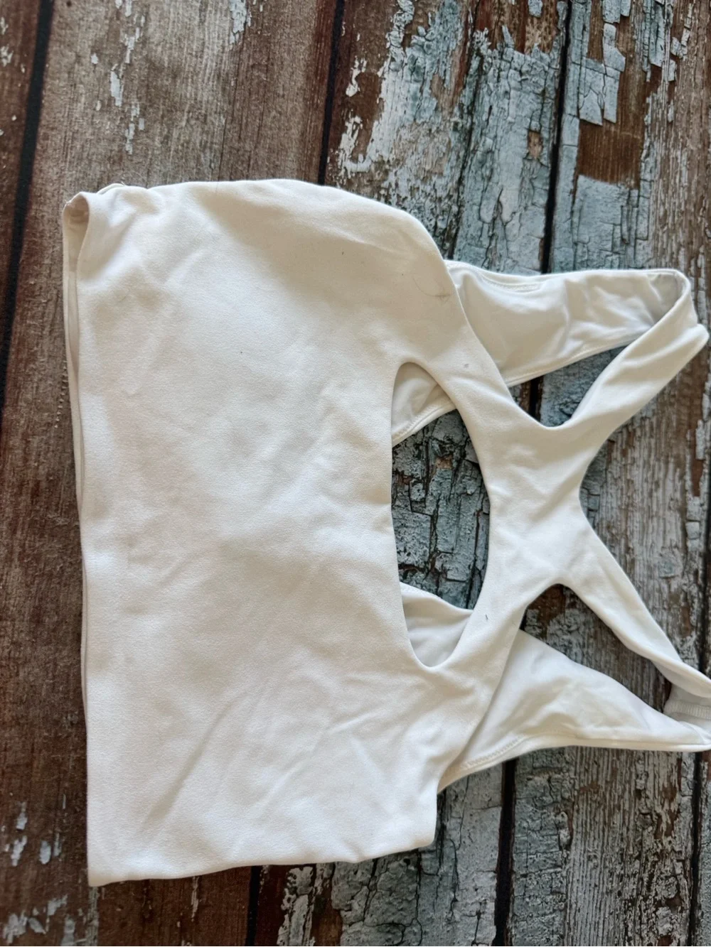 lululemon athletica White Racerback Sports Bra w built on pads . Tag removed xs